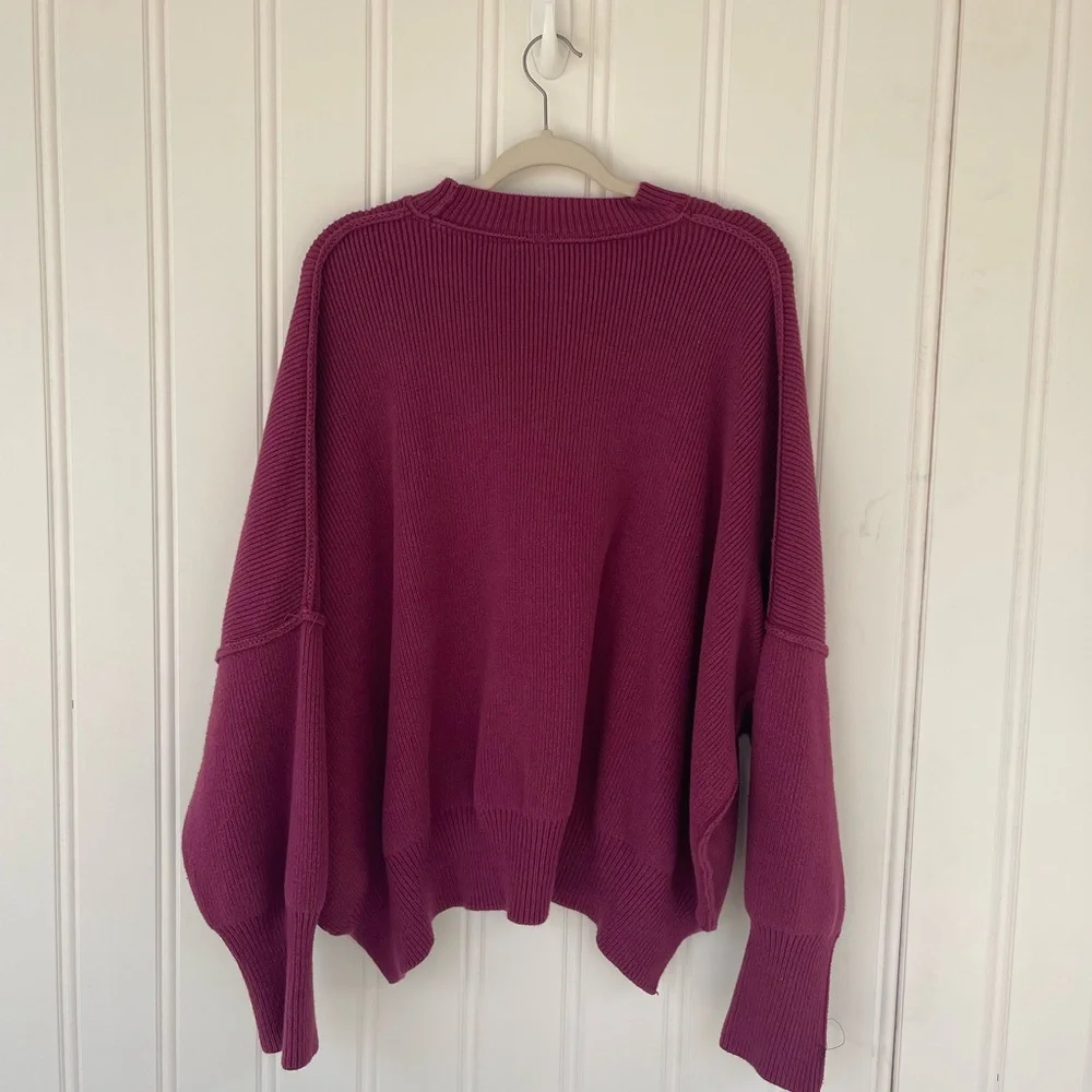 Free People Oversized Sweater - Picture 2 of 3